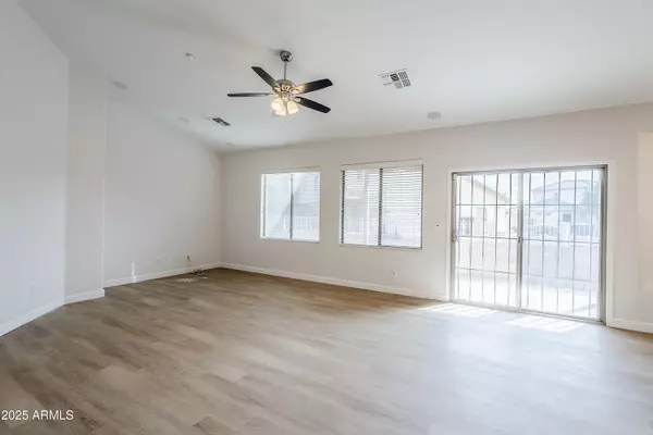 Peoria, AZ 85382,15853 N 74TH Avenue
