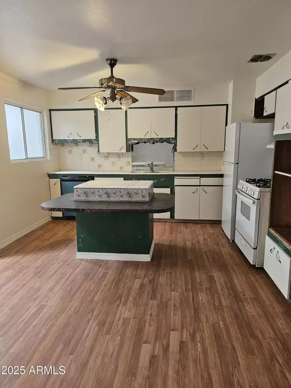 Sierra Vista, AZ 85635,749 Norman Avenue