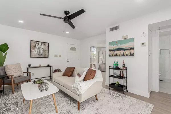 Mesa, AZ 85208,515 S SAGUARO Way