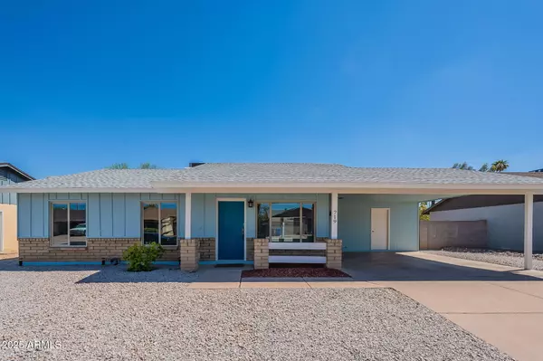 719 W PAMPA Avenue, Mesa, AZ 85210