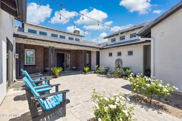 Gilbert, AZ 85297,2630 E LOVEBIRD Lane