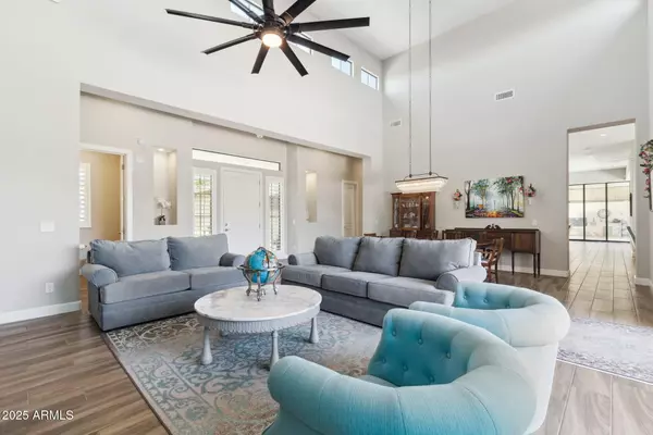 Gilbert, AZ 85297,2630 E LOVEBIRD Lane