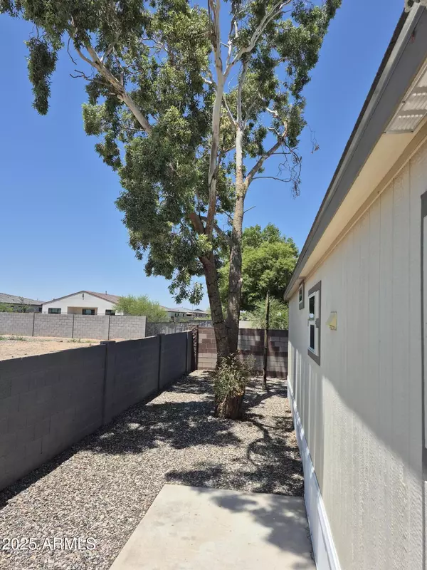 Glendale, AZ 85303,7920 W GLENDALE Avenue #39