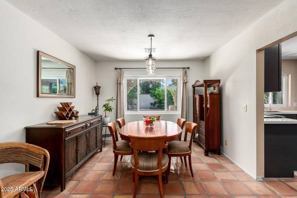 Phoenix, AZ 85023,1743 W Acoma Drive