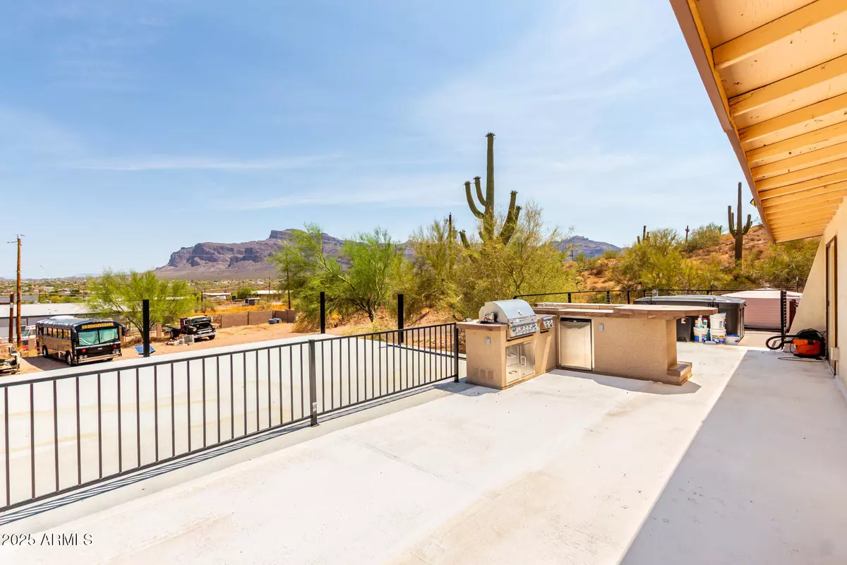 Apache Junction, AZ 85119,5484 E 36TH Avenue