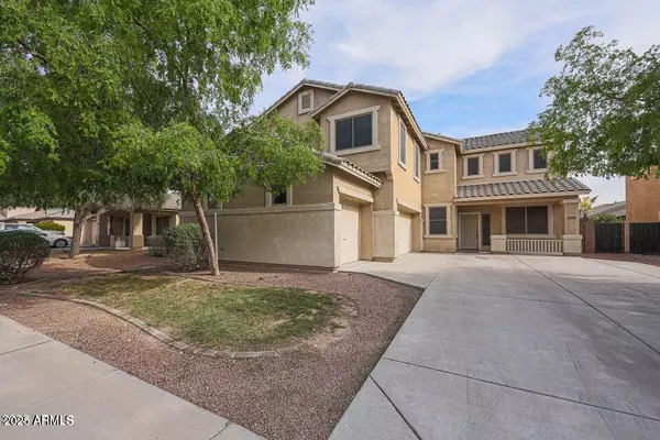 16205 W GIBSON Lane, Goodyear, AZ 85338