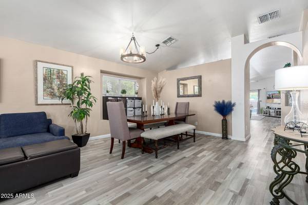 Glendale, AZ 85308,20038 N 38TH Lane