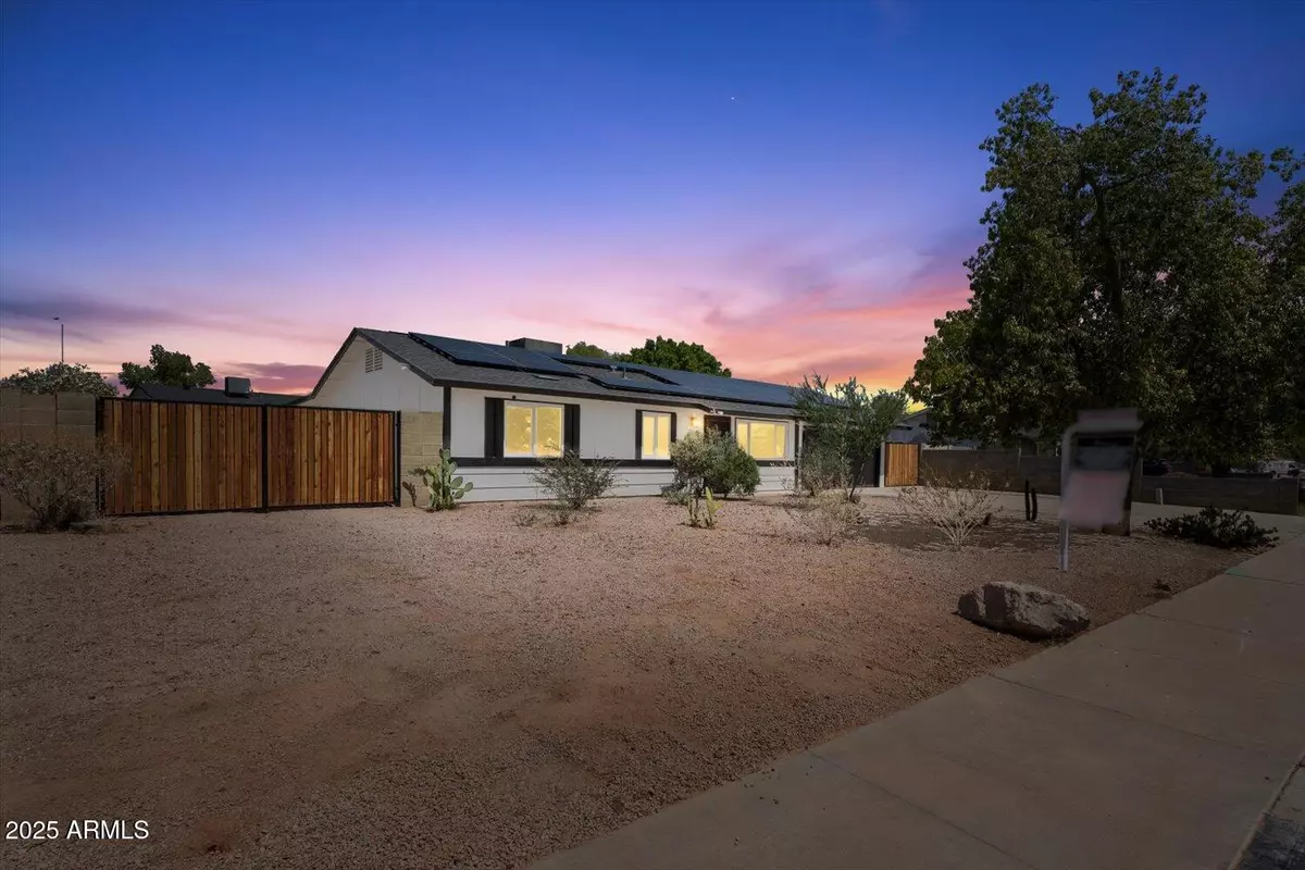 Mesa, AZ 85207,1561 N STERLING Street