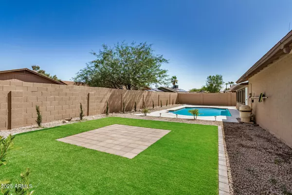 Phoenix, AZ 85027,308 W ORAIBI Drive