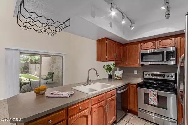 Scottsdale, AZ 85260,9128 E EVANS Drive