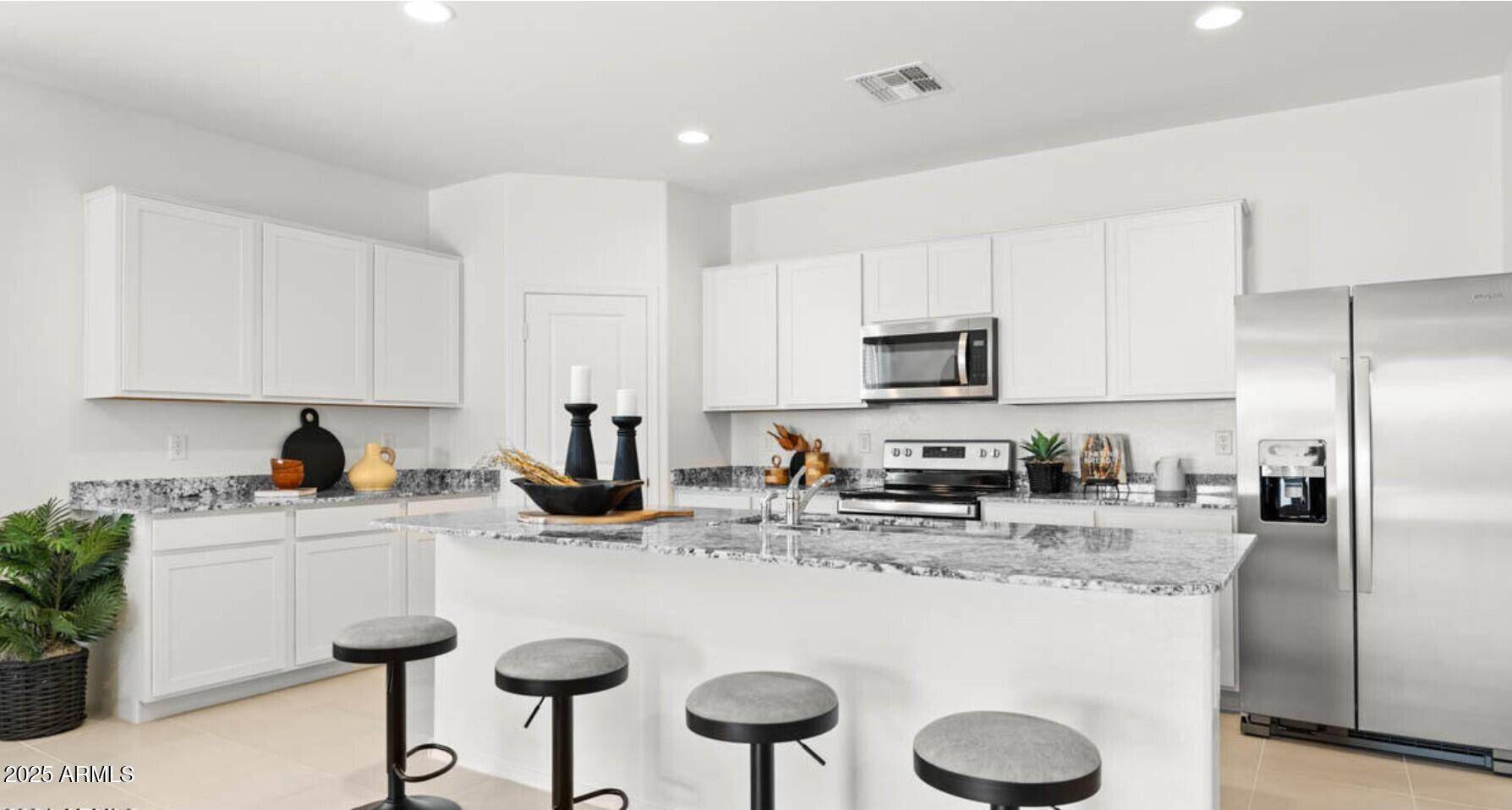 Tolleson, AZ 85353,10622 W BLOCH Road