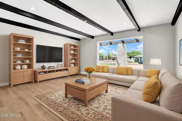 Phoenix, AZ 85028,2801 E SUNNYSIDE Drive