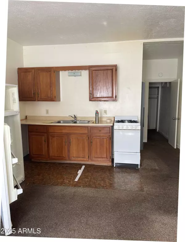 Bisbee, AZ 85603,102 Opera Drive #B