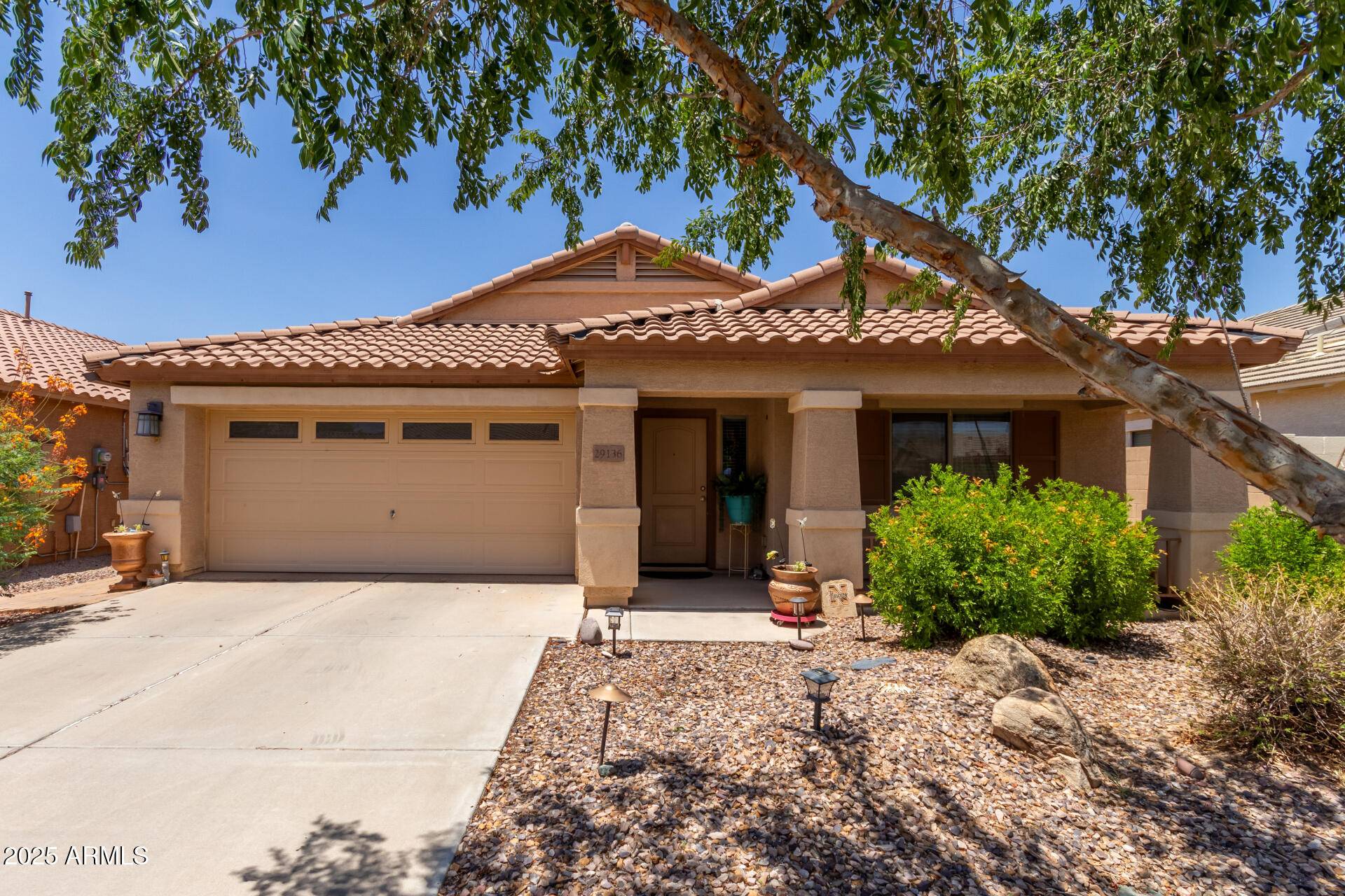 29136 N GOLD Lane, San Tan Valley, AZ 85143
