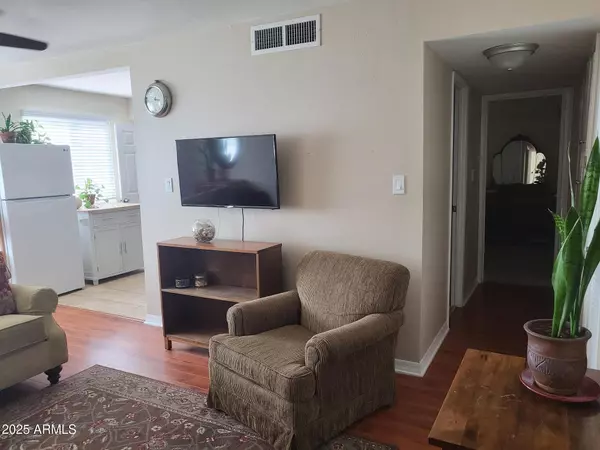 Scottsdale, AZ 85257,8221 E GARFIELD Street #L109