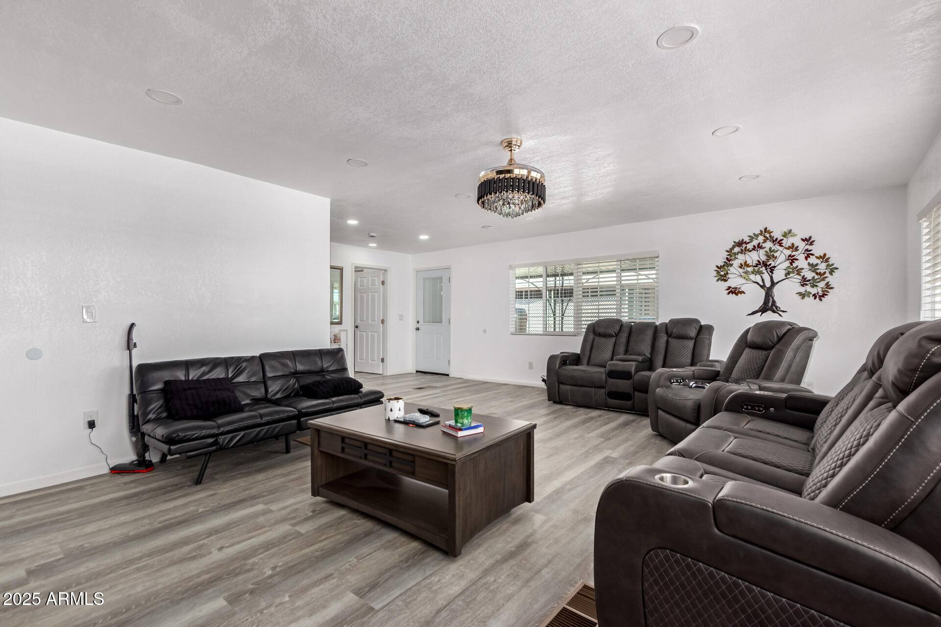 Phoenix, AZ 85050,3036 E UTOPIA Road #45