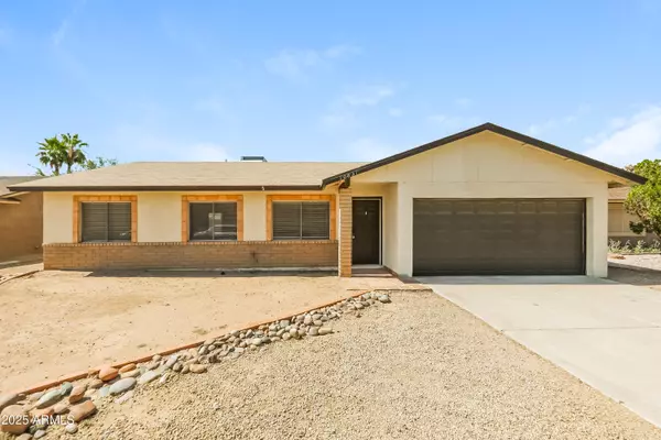 10831 W CAMPBELL Avenue, Phoenix, AZ 85037