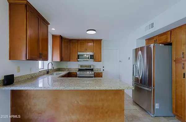 Scottsdale, AZ 85254,5902 E JUNIPER Avenue