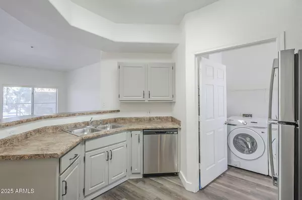 Tempe, AZ 85283,600 W GROVE Parkway #2188