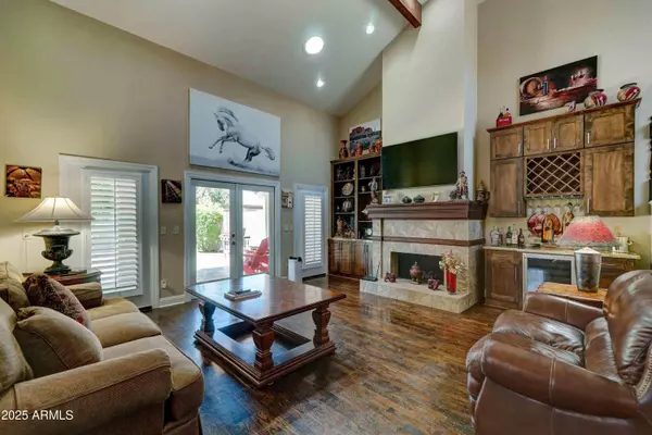 Scottsdale, AZ 85254,5431 E PIPING ROCK Road