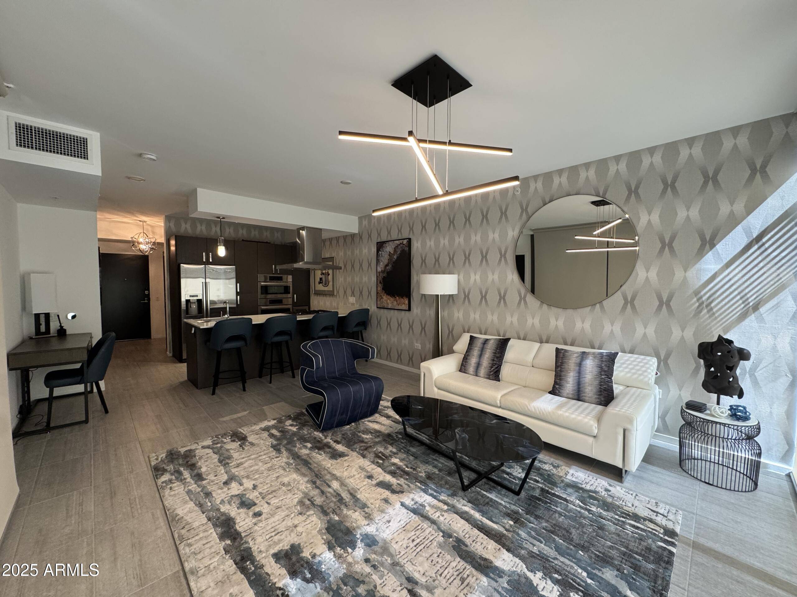 7120 E KIERLAND, Scottsdale, AZ 85254