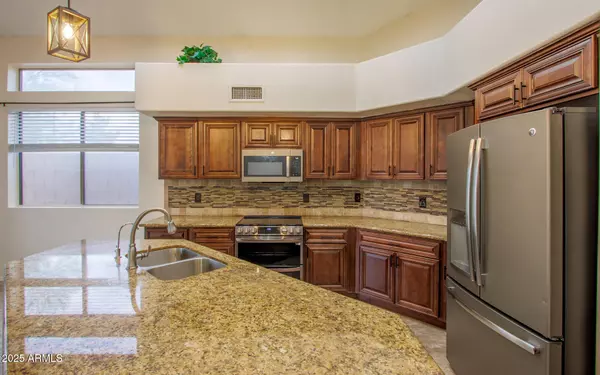 Gilbert, AZ 85234,760 N SWALLOW Lane