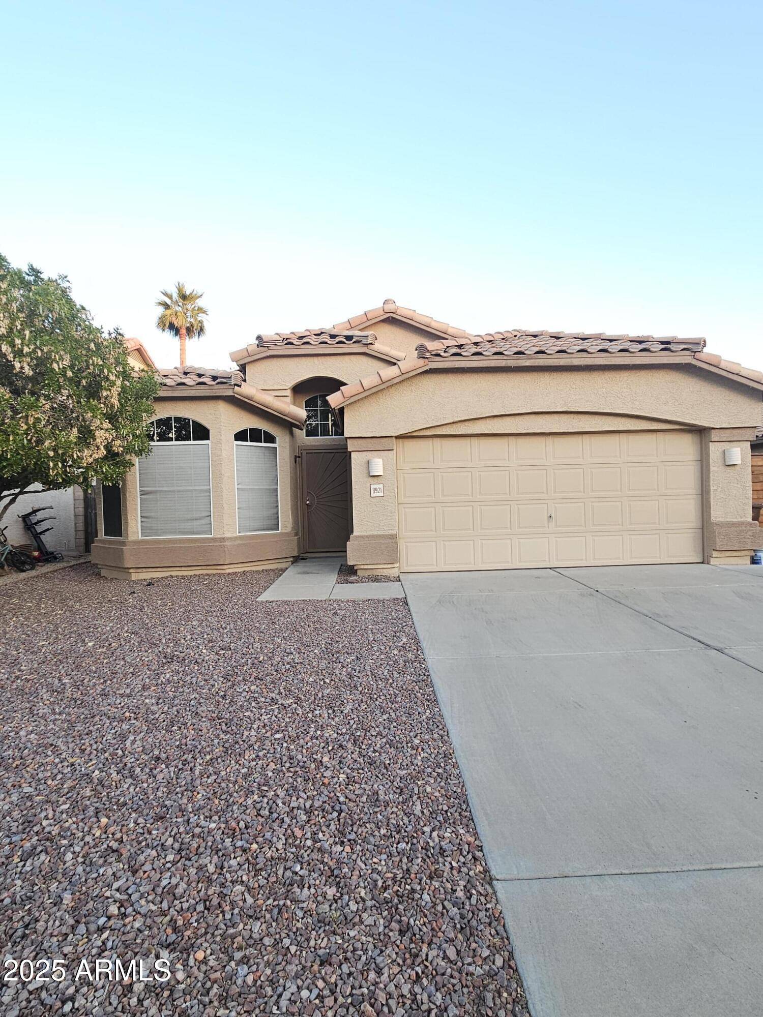 8921 W Davis Road, Peoria, AZ 85383