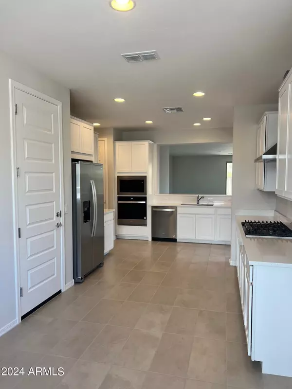 San Tan Valley, AZ 85144,1339 W FLINTLOCK Drive