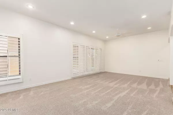 Mesa, AZ 85206,5234 E CAROL Avenue