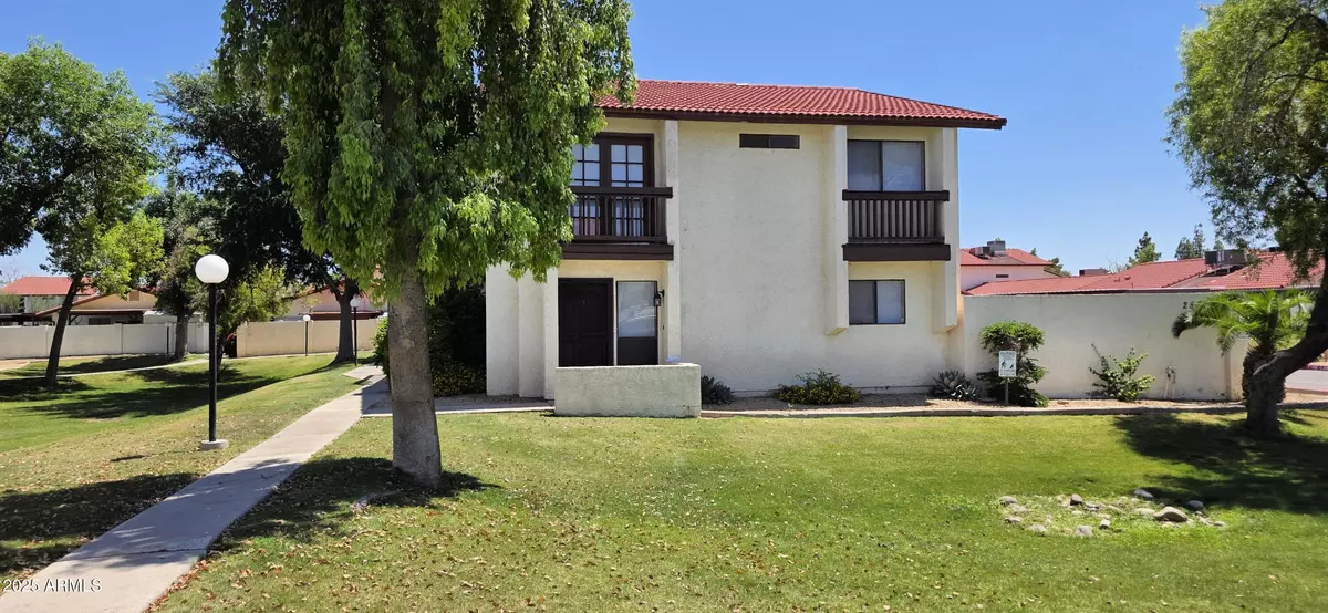 Phoenix, AZ 85032,2831 E Waltann Lane #1