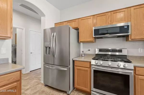 San Tan Valley, AZ 85143,29839 N LITTLE LEAF Drive