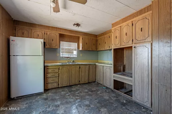 Apache Junction, AZ 85119,2306 S CORTEZ Road