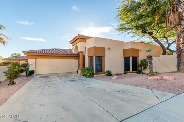 1425 E ESTRID Avenue, Phoenix, AZ 85022
