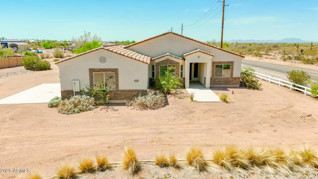 1623 E HIDALGO Street, Apache Junction, AZ 85119