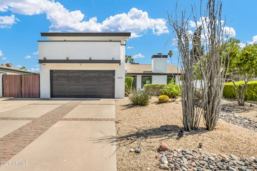 5435 E CAMBRIDGE Avenue, Phoenix, AZ 85008