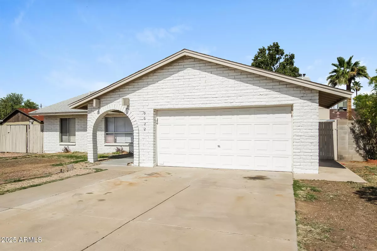 Phoenix, AZ 85051,9622 N 35TH Lane