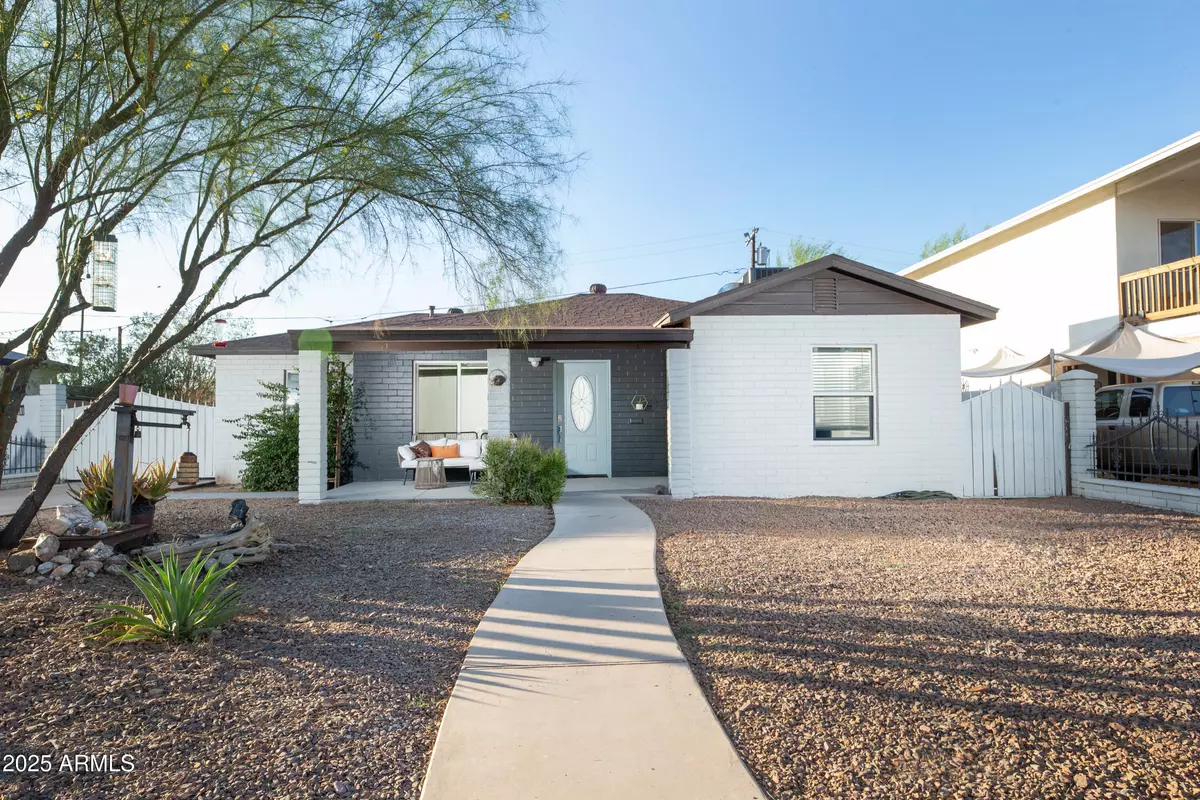 Phoenix, AZ 85006,1512 E CYPRESS Street