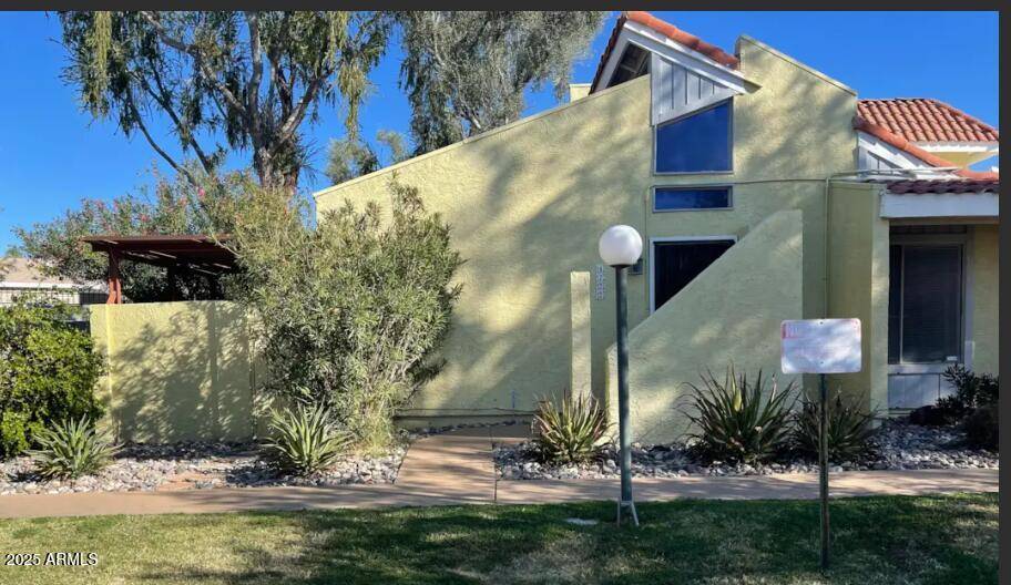 Phoenix, AZ 85014,4722 N 10TH Place