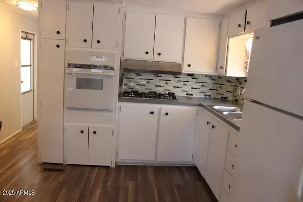 Mesa, AZ 85207,7807 E Main Street #D-26