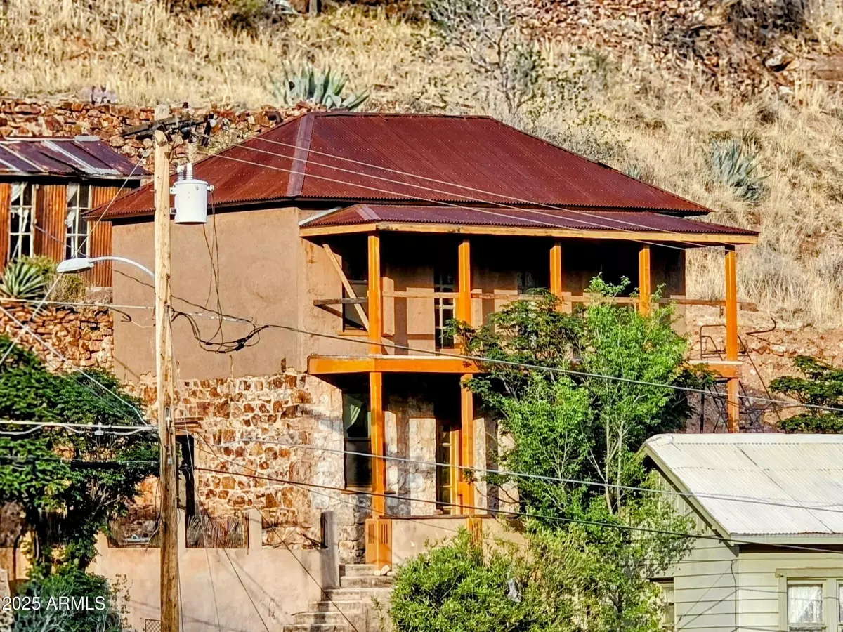 Bisbee, AZ 85603,83 OK Street