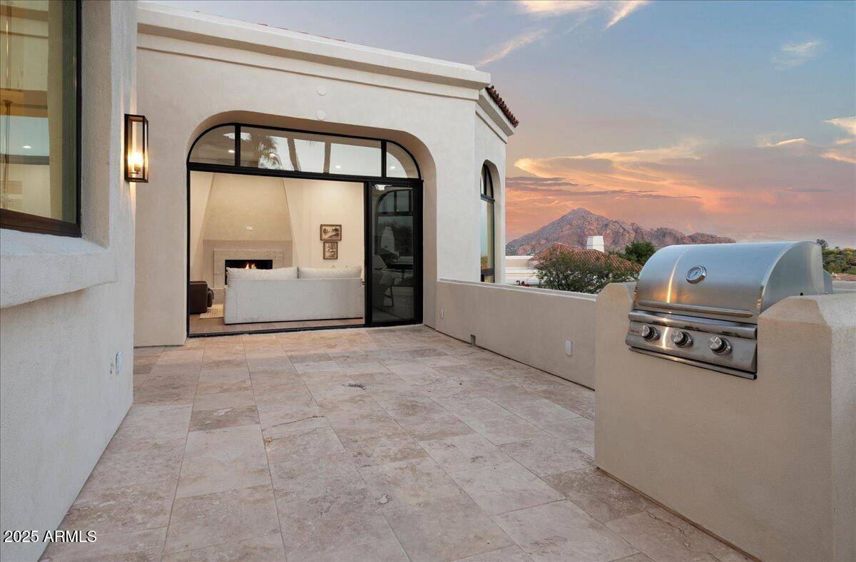 3800 E LINCOLN Drive #54, Phoenix, AZ 85018