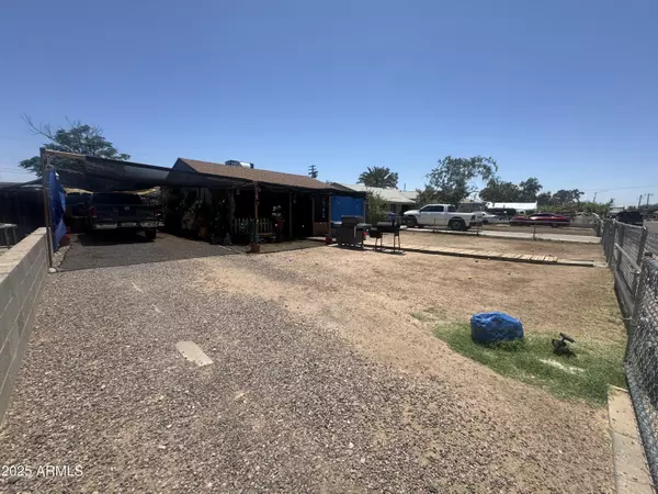 Phoenix, AZ 85009,3421 W WILLETTA Street