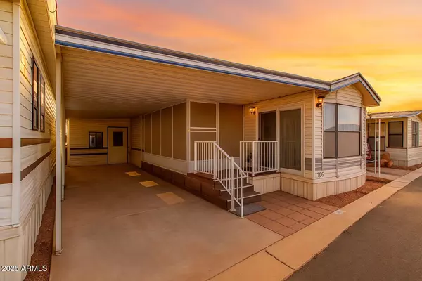 513 E BARREL CACTUS Lane, Florence, AZ 85132