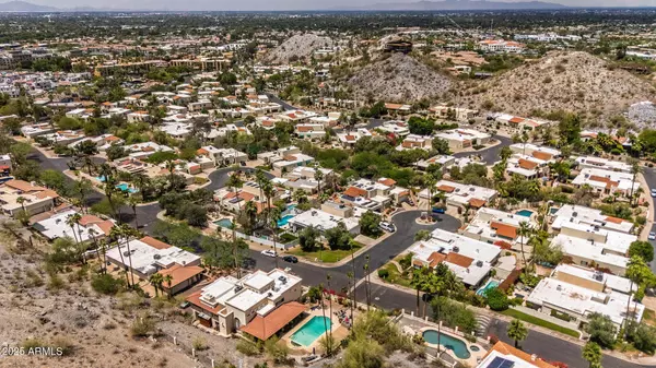 Phoenix, AZ 85020,1925 E LANE Avenue