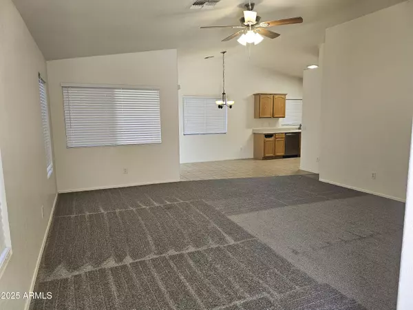 San Tan Valley, AZ 85140,825 E LAMONTE Street