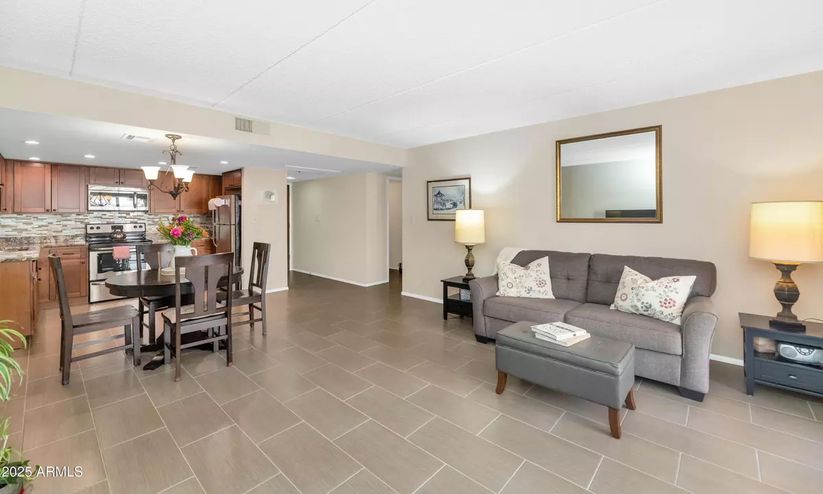 Scottsdale, AZ 85251,7960 E CAMELBACK Road #409