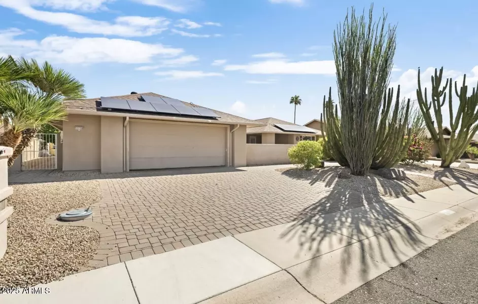 13130 W SEVILLE Drive, Sun City West, AZ 85375
