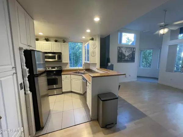 Phoenix, AZ 85013,3633 N 3RD Avenue #2110