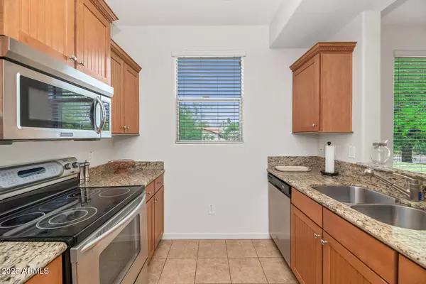 Fountain Hills, AZ 85268,14815 N FOUNTAIN HILLS Boulevard #201