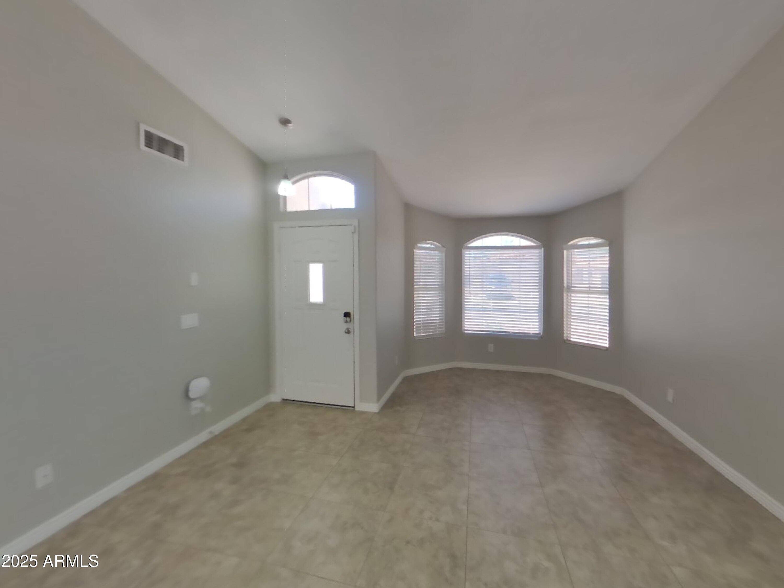 Avondale, AZ 85392,12527 W EDGEMONT Avenue